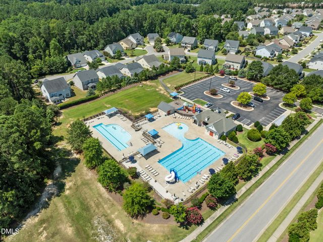 734 Kerr Lake Drive, Fuquay Varina, NC 27526