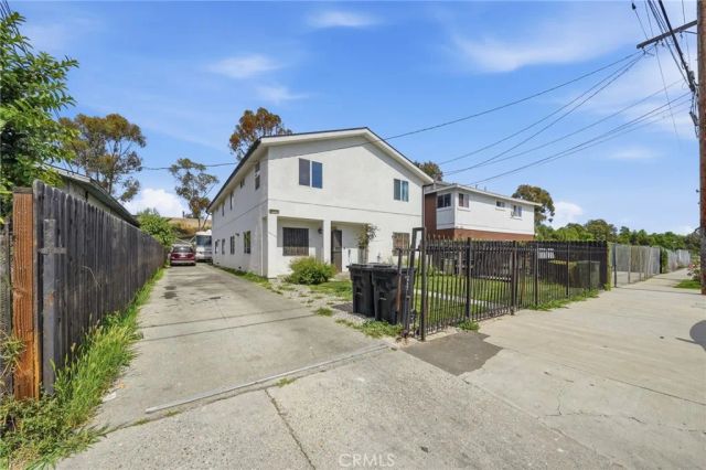 1645 E 117th Street, Los Angeles, CA 90059