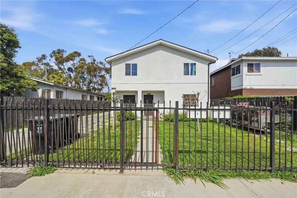 1645 E 117th Street, Los Angeles, CA 90059
