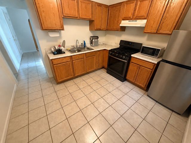 42 N Long Avenue, Chicago, IL 60644