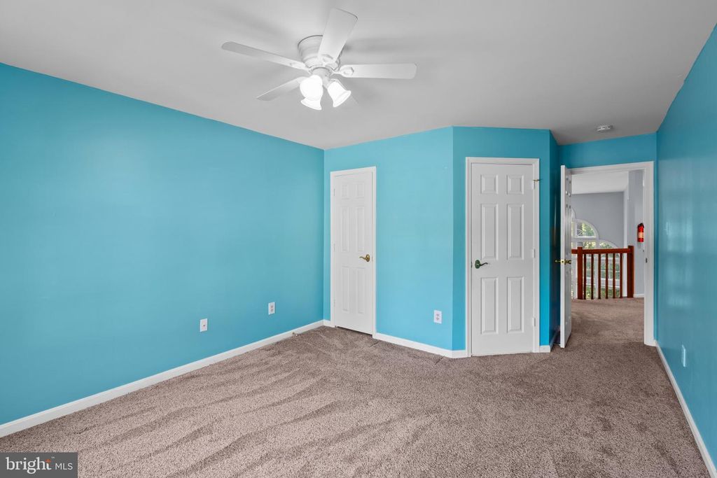 Image 52 of property listing at 10652 QUARTERSTAFF RD, Columbia, MD 21044
