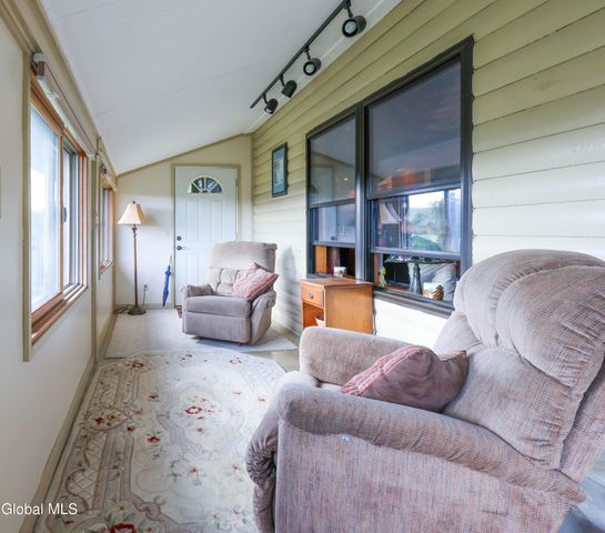 166 Stanton Road, Coeymans, NY 12046