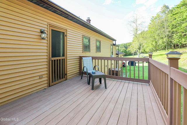 166 Stanton Road, Coeymans, NY 12046