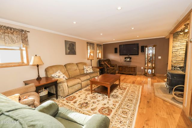 166 Stanton Road, Coeymans, NY 12046