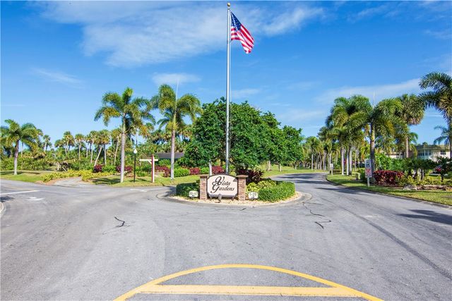36 Vista Gardens Trail 205, Vero Beach, FL 32962