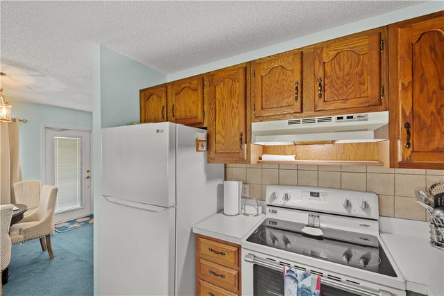 36 Vista Gardens Trail 205, Vero Beach, FL 32962