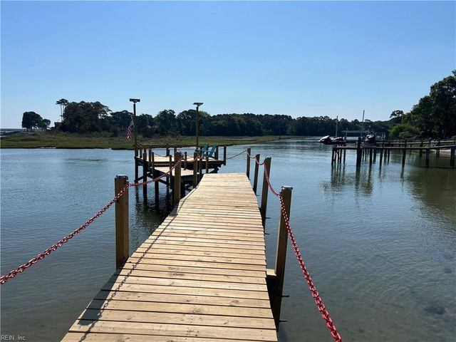 5028 Bay CIR, Suffolk, VA 23435