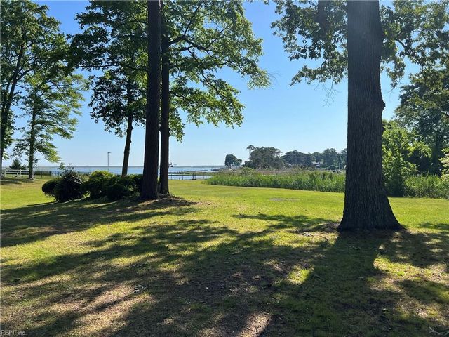5028 Bay CIR, Suffolk, VA 23435