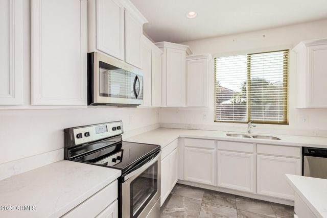 6231 W Laurie Lane, Glendale, AZ 85302