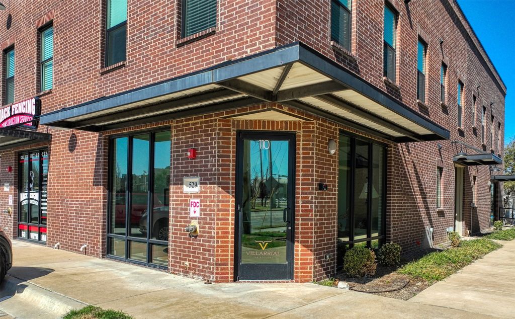 525 George Hopper Road 110, Midlothian, TX 76065 — exterior