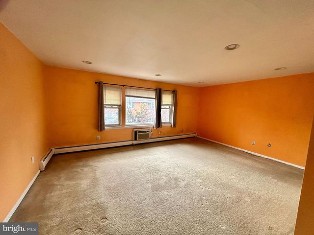 115J THE ORCHARD, East Windsor, NJ 08512