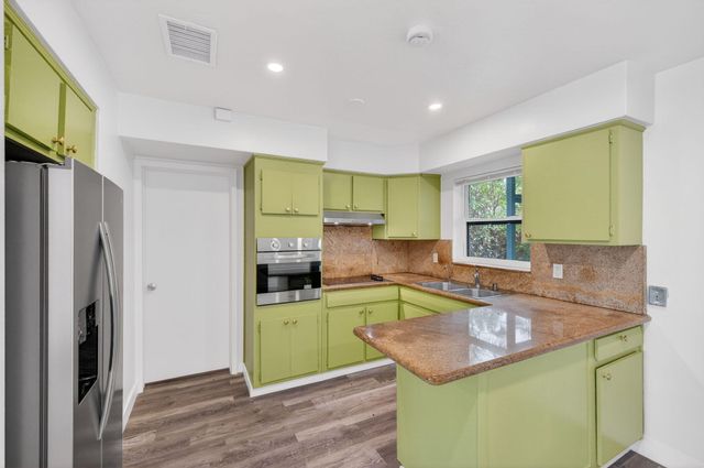 3140 NE 9th Avenue, Pompano Beach, FL 33064