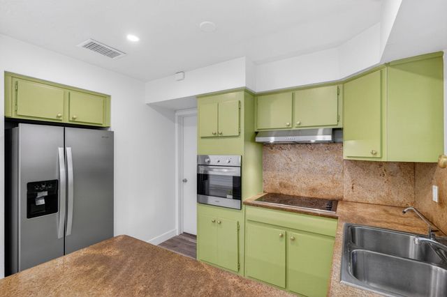 3140 NE 9th Avenue, Pompano Beach, FL 33064