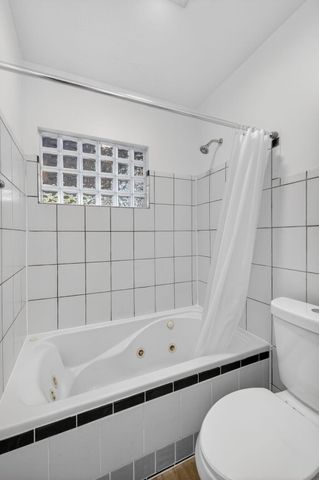 3140 NE 9th Avenue, Pompano Beach, FL 33064