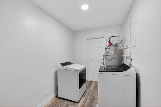 3140 NE 9th Avenue, Pompano Beach, FL 33064