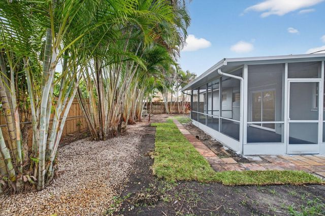 3140 NE 9th Avenue, Pompano Beach, FL 33064