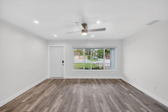 3140 NE 9th Avenue, Pompano Beach, FL 33064