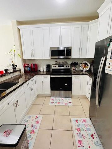 2811 SE 17th Avenue 110, Homestead, FL 33035