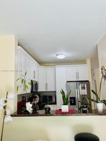 2811 SE 17th Avenue 110, Homestead, FL 33035