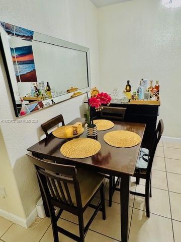 2811 SE 17th Avenue 110, Homestead, FL 33035