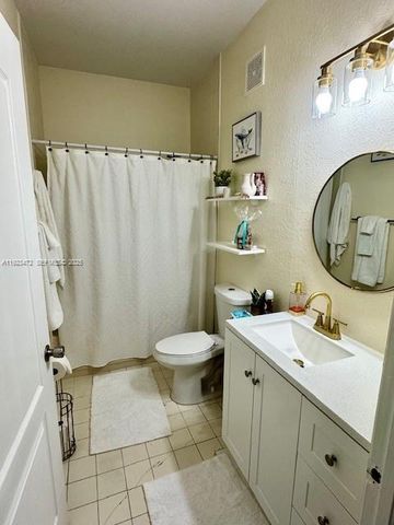 2811 SE 17th Avenue 110, Homestead, FL 33035