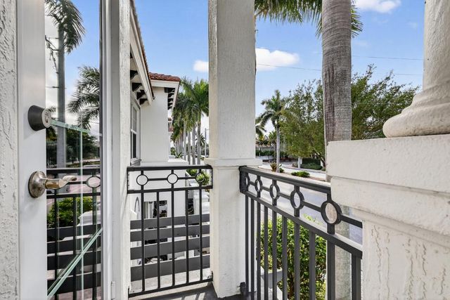 3106 Waterside Circle, Boynton Beach, FL 33436