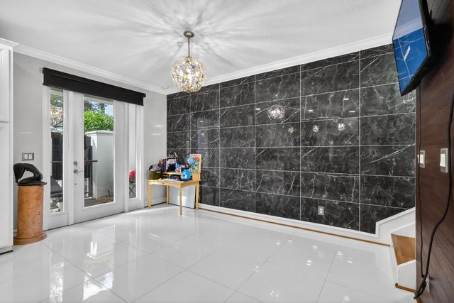 3106 Waterside Circle, Boynton Beach, FL 33436