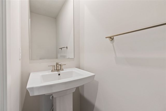 125 Olivia Drive, Nottingham, PA 15330