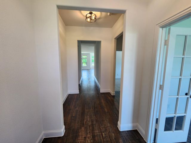 376 Willie's Court, Whitesboro, TX 76273