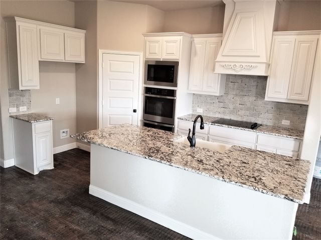 376 Willie's Court, Whitesboro, TX 76273