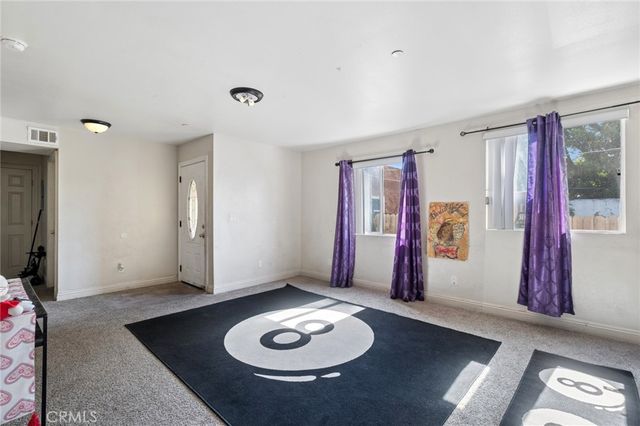 710 & 708 E 80th Street, Los Angeles, CA 90001