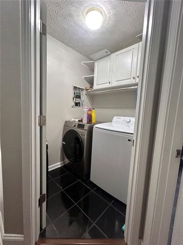 2061 Wildcat Cliffs Lane, Lawrenceville, GA 30043