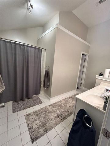 2061 Wildcat Cliffs Lane, Lawrenceville, GA 30043