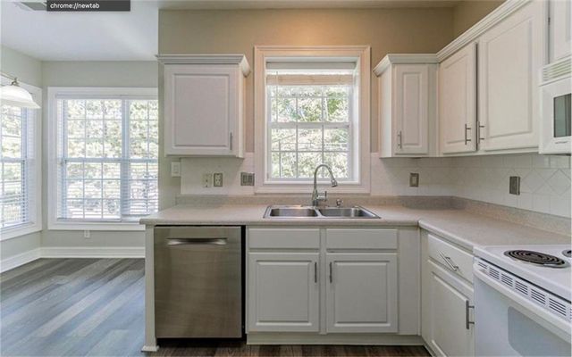 2061 Wildcat Cliffs Lane, Lawrenceville, GA 30043