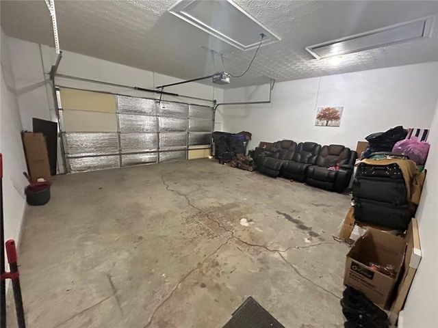 2061 Wildcat Cliffs Lane, Lawrenceville, GA 30043