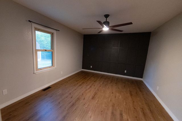 912 Armstrong Avenue, West Plains, MO 65775