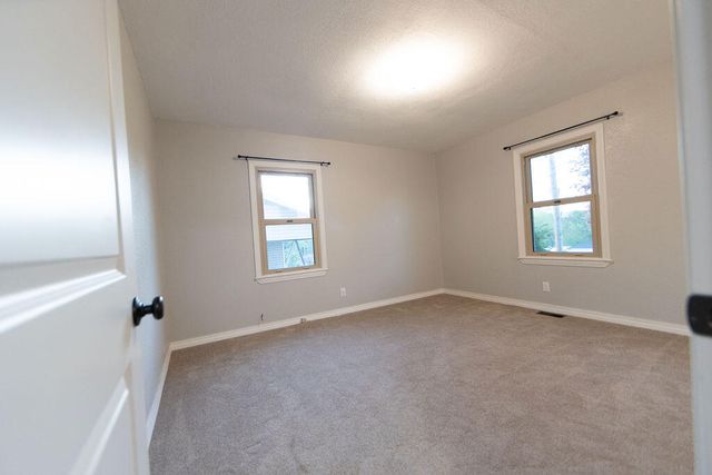 912 Armstrong Avenue, West Plains, MO 65775