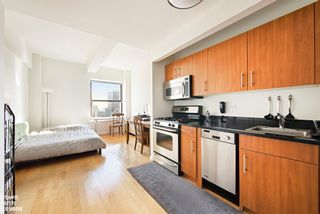 20 West St Apt 40F, New York City, NY 10004
