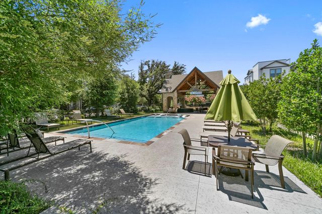 5485 Beecher Street, Dallas, TX 75209