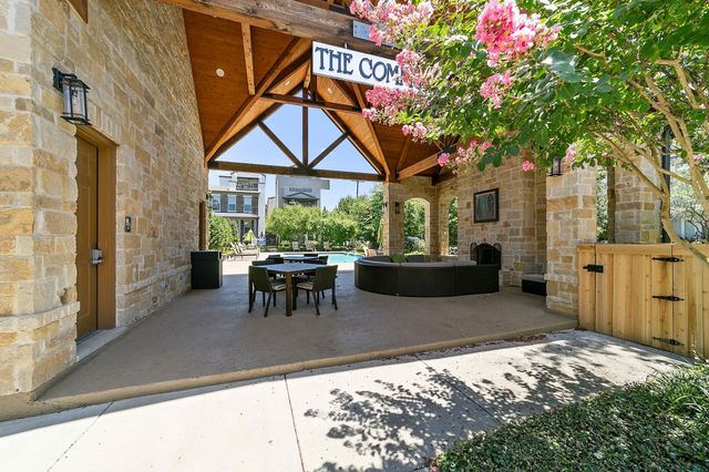 5485 Beecher Street, Dallas, TX 75209