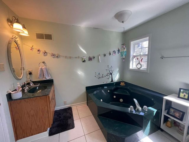 1655 COUNTRY CLUB RD, Somerville, TN 38068