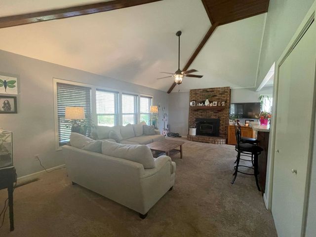 1655 COUNTRY CLUB RD, Somerville, TN 38068