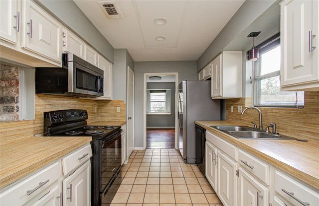 3290 Hunters Glen Drive, Missouri City, TX 77459