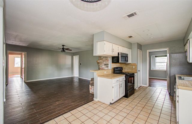 3290 Hunters Glen Drive, Missouri City, TX 77459