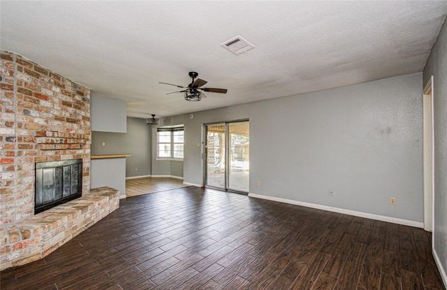 3290 Hunters Glen Drive, Missouri City, TX 77459