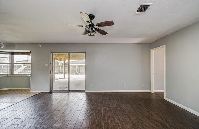 3290 Hunters Glen Drive, Missouri City, TX 77459