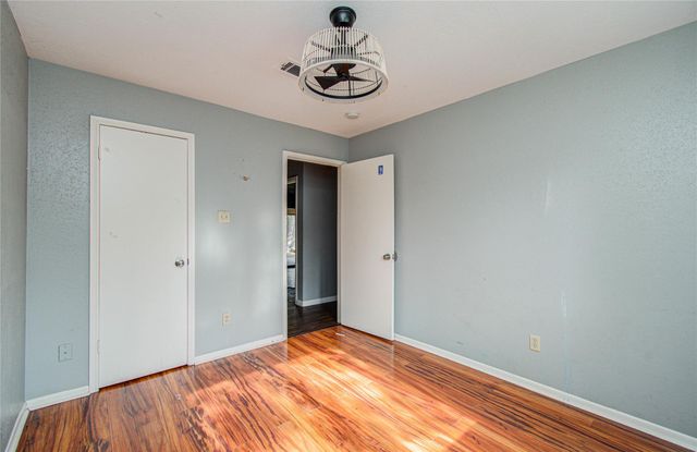 3290 Hunters Glen Drive, Missouri City, TX 77459