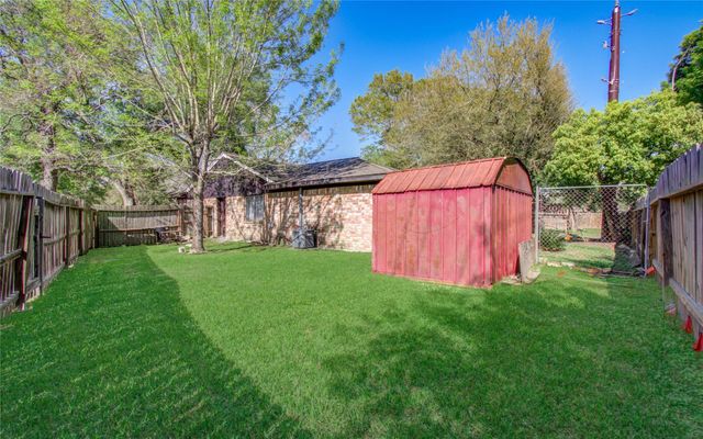 3290 Hunters Glen Drive, Missouri City, TX 77459