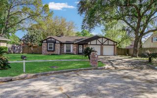 3290 Hunters Glen Drive, Missouri City, TX 77459