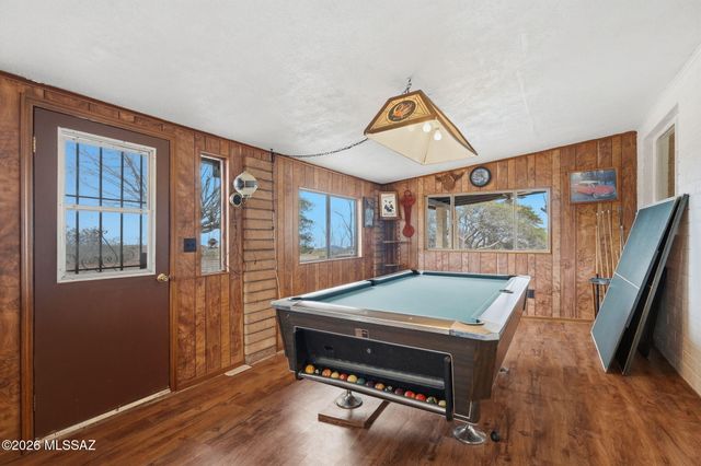 3890 E Defiance Street, Oracle, AZ 85623